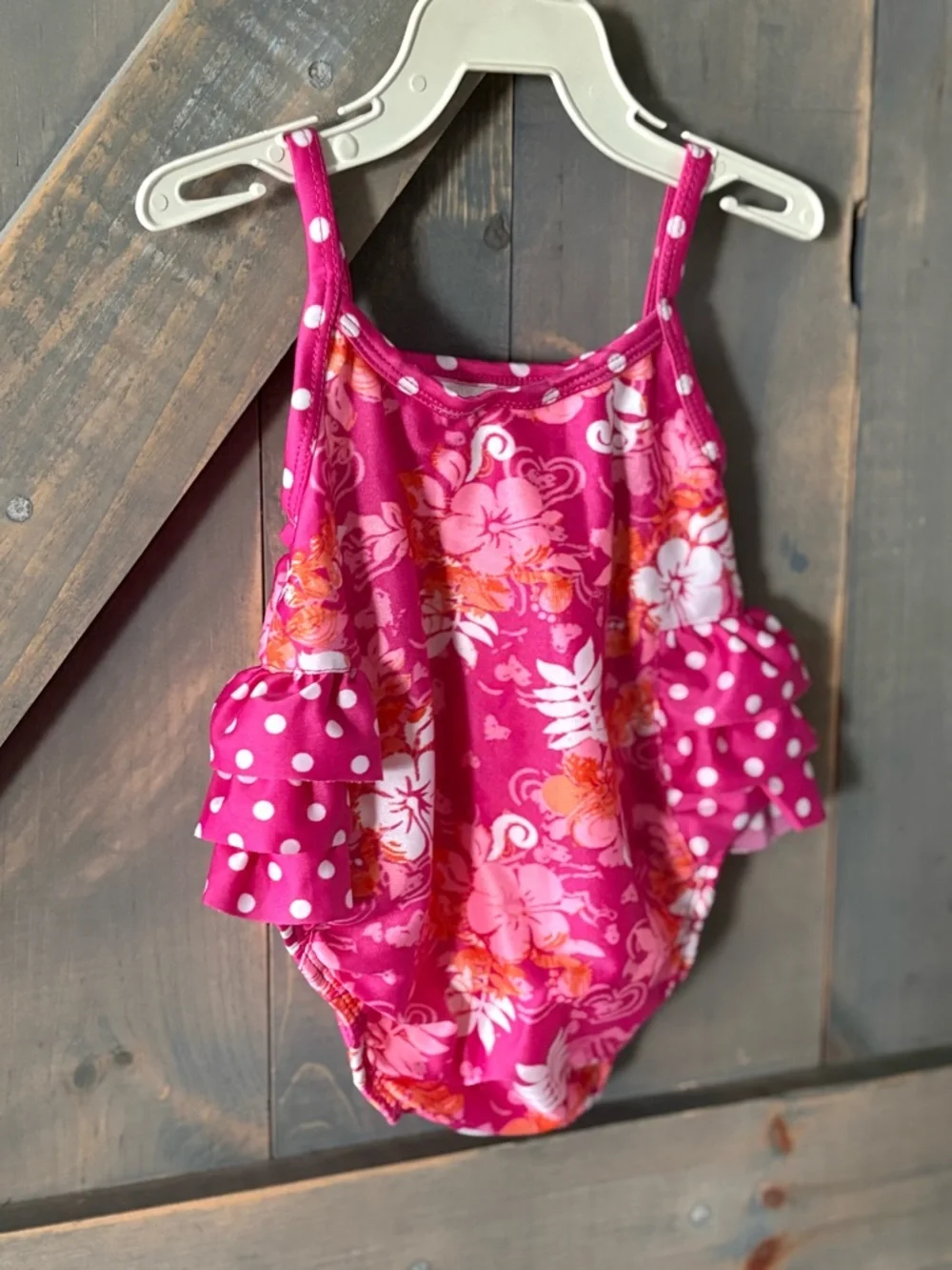 BABY GIRL CHILDRENS PLACE BATHING SUIT LIKE NEW 3-6 MONTHS